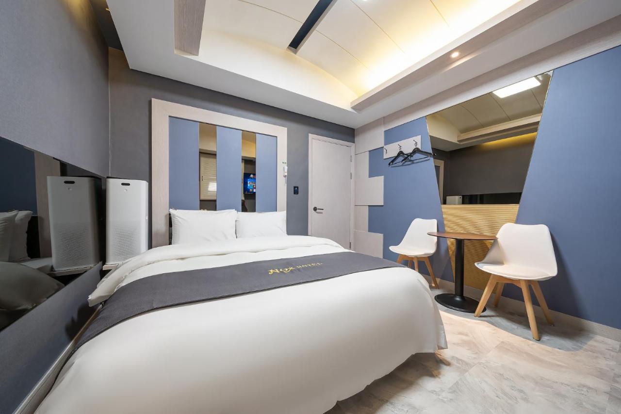 The Nox Hotel スウォン エクステリア 写真